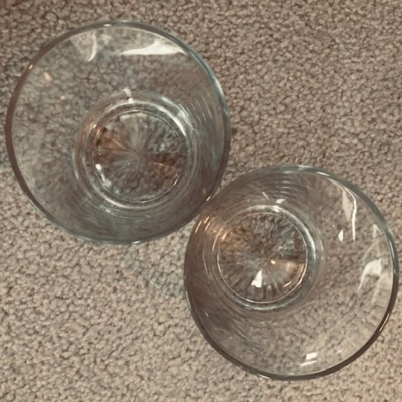 2 Johnnie Walker Whisky Rocks Glasses with Embossed details and prism bottoms - Picture 11 of 16